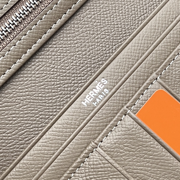 エルメス財布コピー着用イメージ